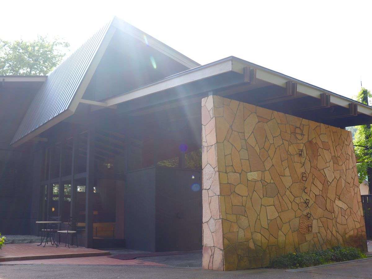 【支笏湖畔】雨ノ日と夕やけ